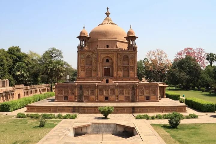 Explore the magnificent landmarks, vibrant markets, renowned museums, — second photo