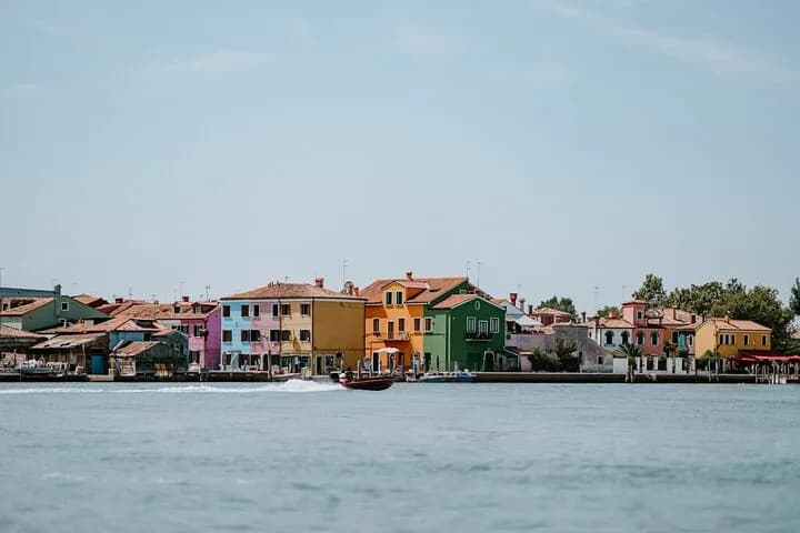 Private Day Trip to Murano and Burano islands from Venice with a local — photo 9