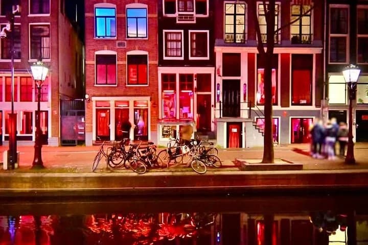 Entrance Ticket to Red Light Secret and Canal Cruise in Amsterdam — second photo