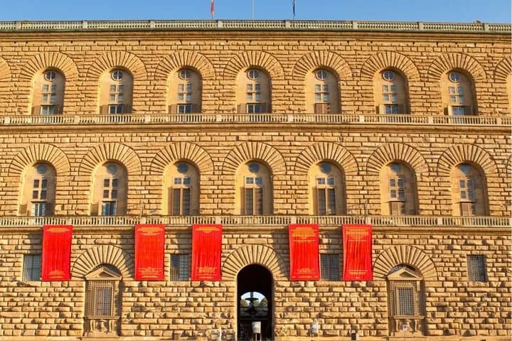 Florence Palazzo Pitti Entry Ticket with Audio Guide — second photo